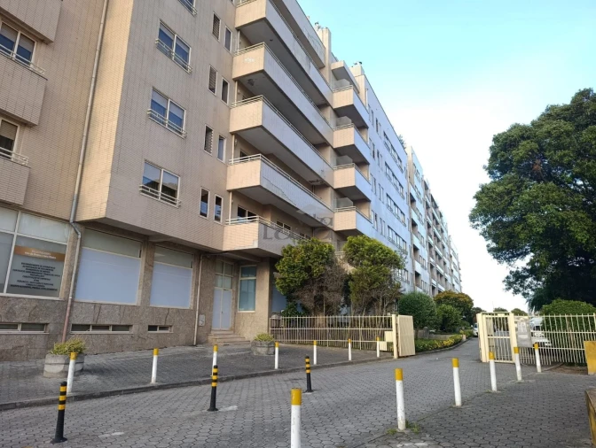 Apartamento T3 para Venda em Madalena Foto 3