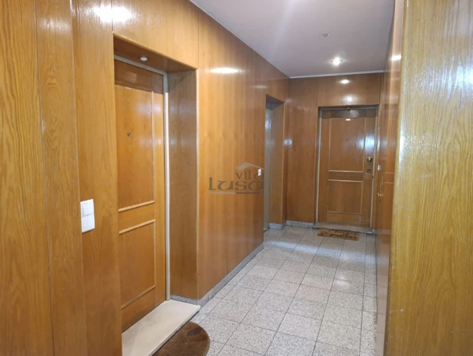 Apartamento T3 para Venda em Madalena Foto 21