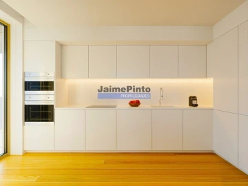 Apartamento T4 para Venda em Mafamude e Vilar do Paraíso