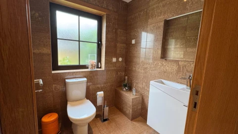 Moradia T3 para Venda em Carcavelos e Parede