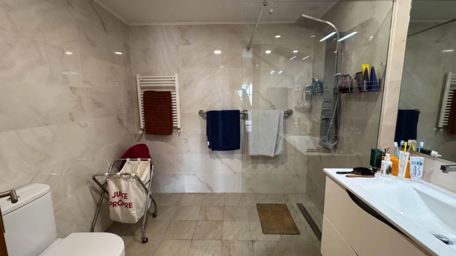 Moradia T3 para Venda em Carcavelos e Parede Foto 15