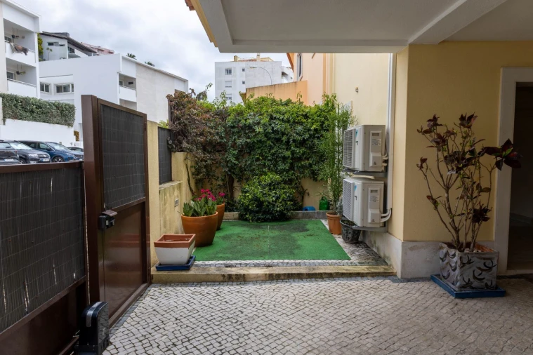 Moradia T3 para Venda em Carcavelos e Parede Foto 18