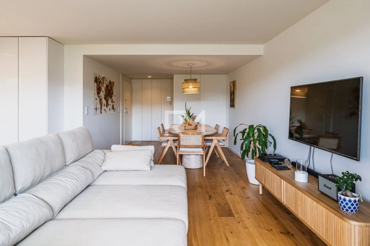 Apartamento T3 para Venda em Oliveira do Douro Foto 2