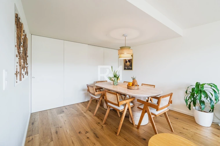 Apartamento T3 para Venda em Oliveira do Douro Foto 3