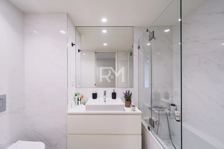 Apartamento T3 para Venda em Oliveira do Douro Foto 22