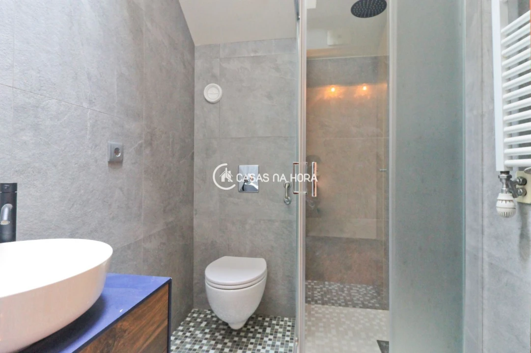 Apartamento T5 para Venda em Cedofeita, Santo Ildefonso, Sé, Miragaia, São Nicolau e Vitória Foto 28
