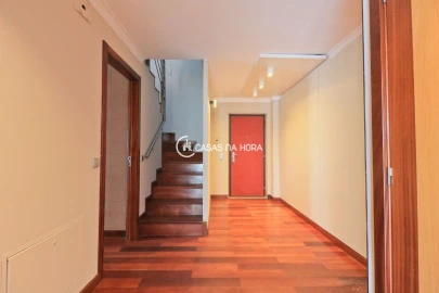 Apartamento T5 para Venda em Cedofeita, Santo Ildefonso, Sé, Miragaia, São Nicolau e Vitória