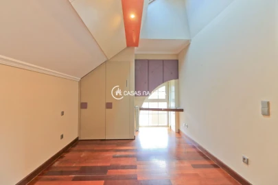 Apartamento T5 para Venda em Cedofeita, Santo Ildefonso, Sé, Miragaia, São Nicolau e Vitória