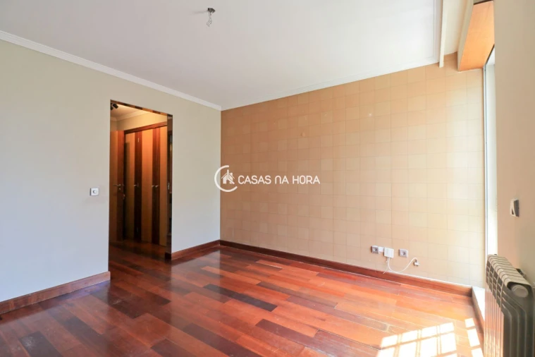 Apartamento T5 para Venda em Cedofeita, Santo Ildefonso, Sé, Miragaia, São Nicolau e Vitória Foto 26