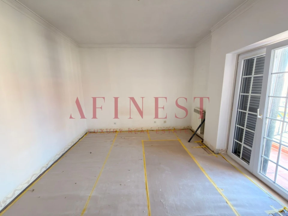 Apartamento T4 para Arrendamento em Santa Maria e São Miguel, São Martinho, São Pedro Penaferrim Foto 14