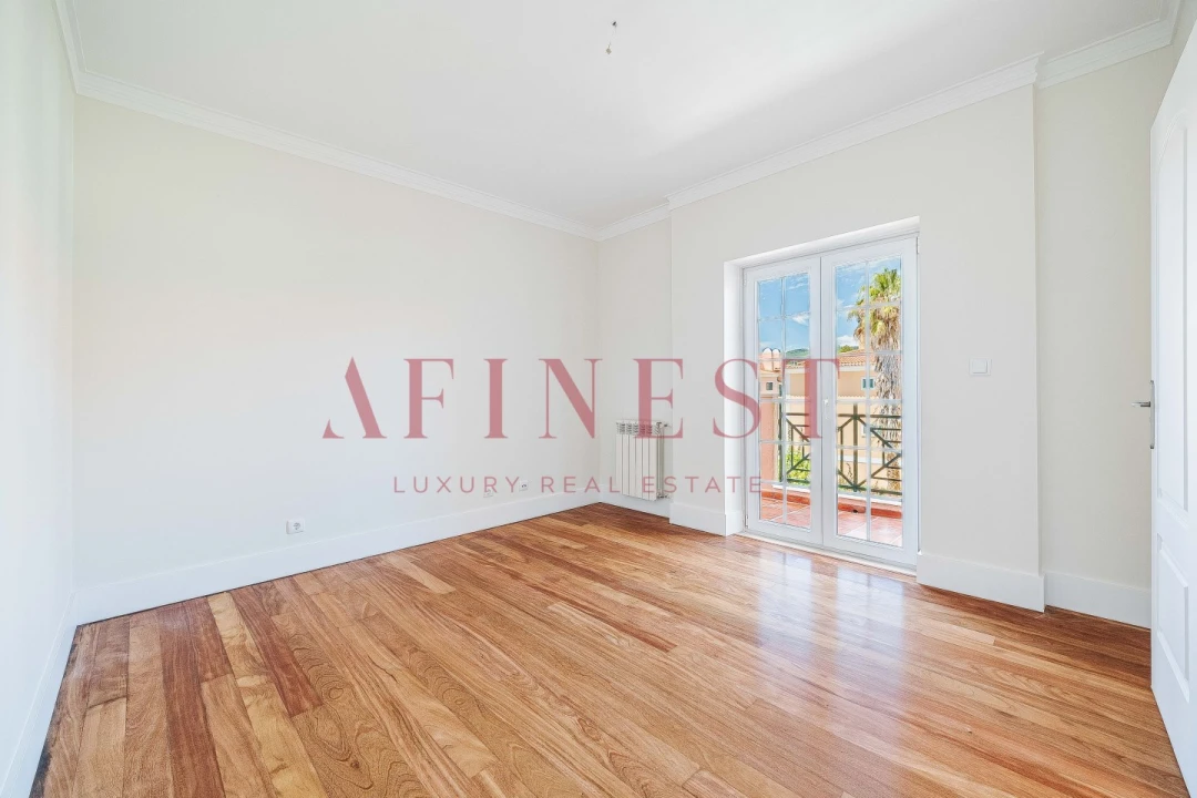Apartamento T4 para Arrendamento em Santa Maria e São Miguel, São Martinho, São Pedro Penaferrim Foto 48