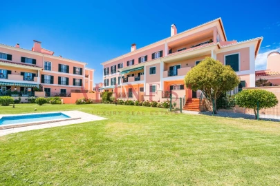 Apartamento T4 para Arrendamento em Santa Maria e São Miguel, São Martinho, São Pedro Penaferrim