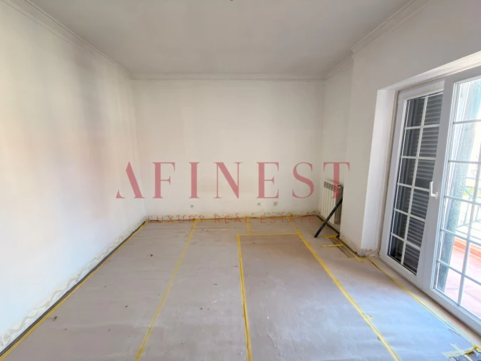 Apartamento T4 para Arrendamento em Santa Maria e São Miguel, São Martinho, São Pedro Penaferrim Foto 14