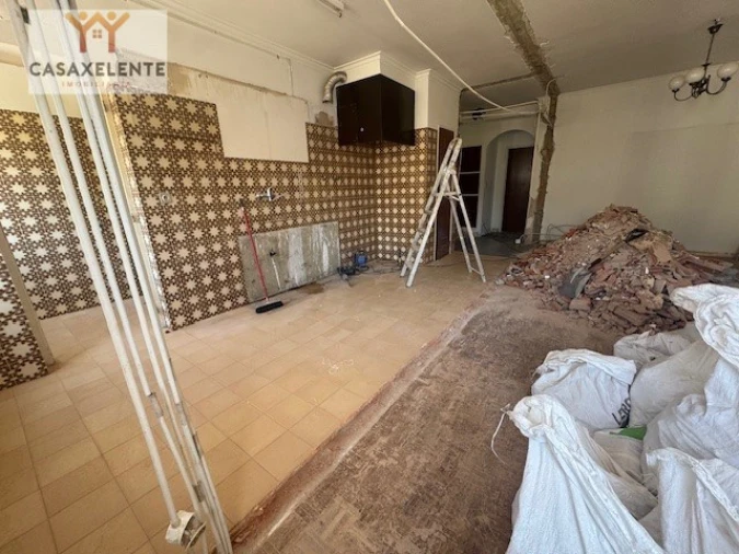 Apartamento T2 para Venda em Odivelas Foto 2