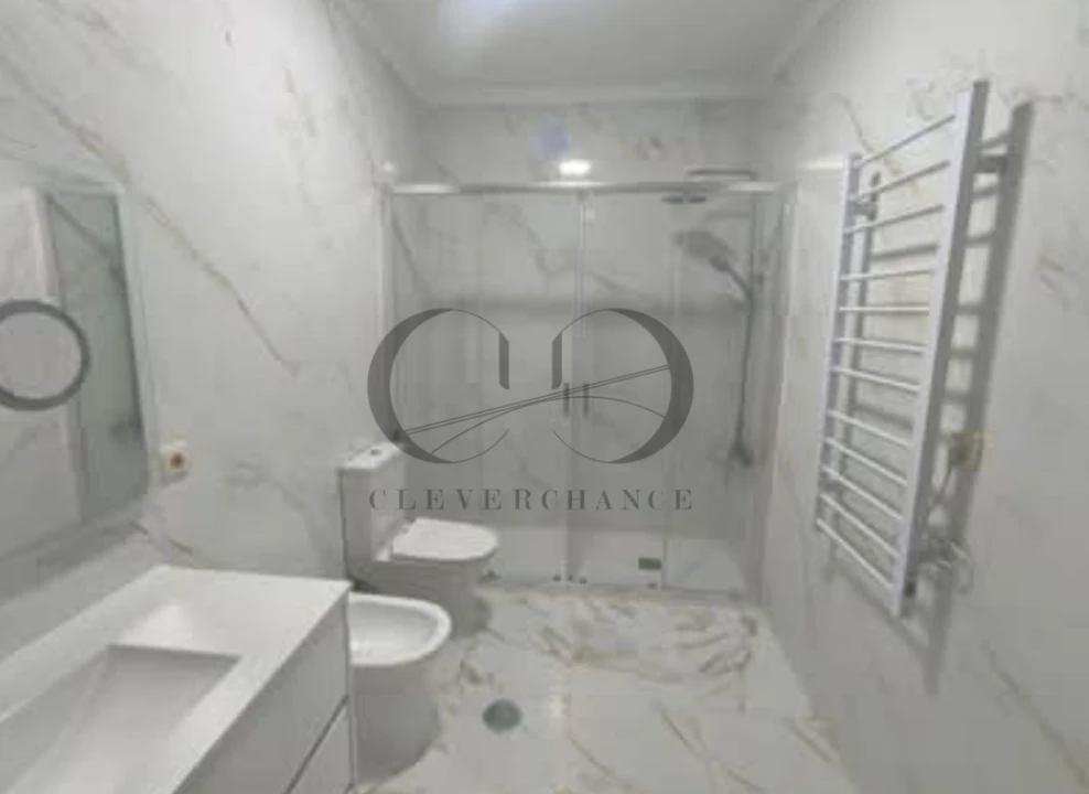 Apartamento T2 para Venda em Santa Marinha e São Pedro da Afurada Foto 1