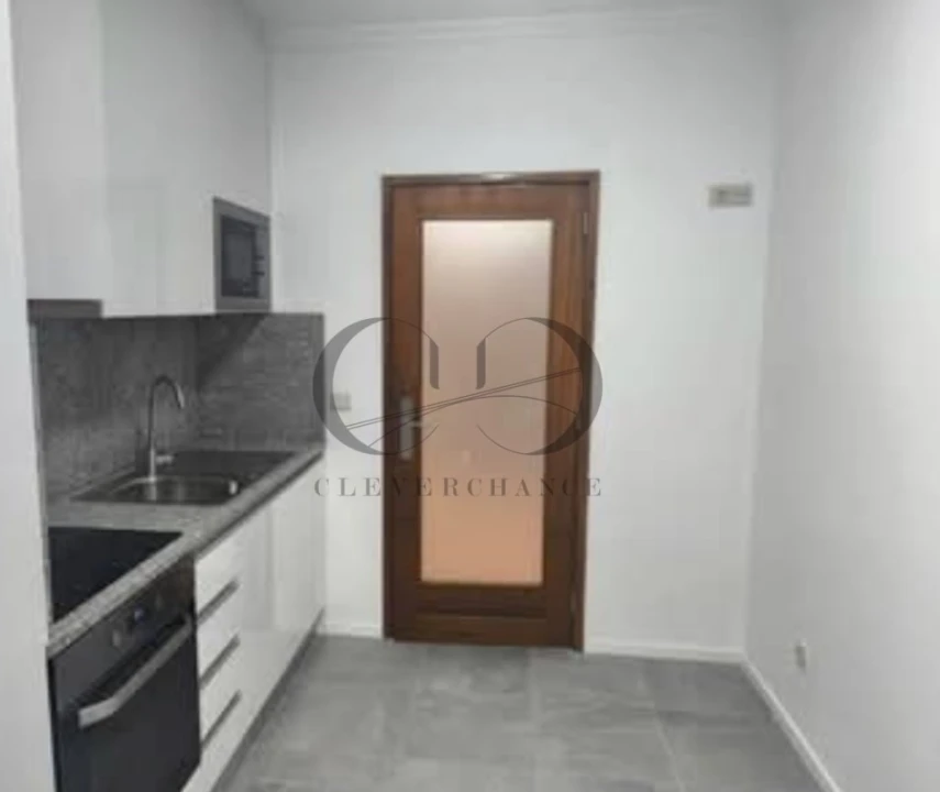 Apartamento T2 para Venda em Santa Marinha e São Pedro da Afurada Foto 9