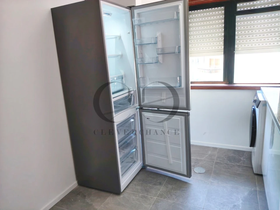 Apartamento T2 para Venda em Santa Marinha e São Pedro da Afurada Foto 9