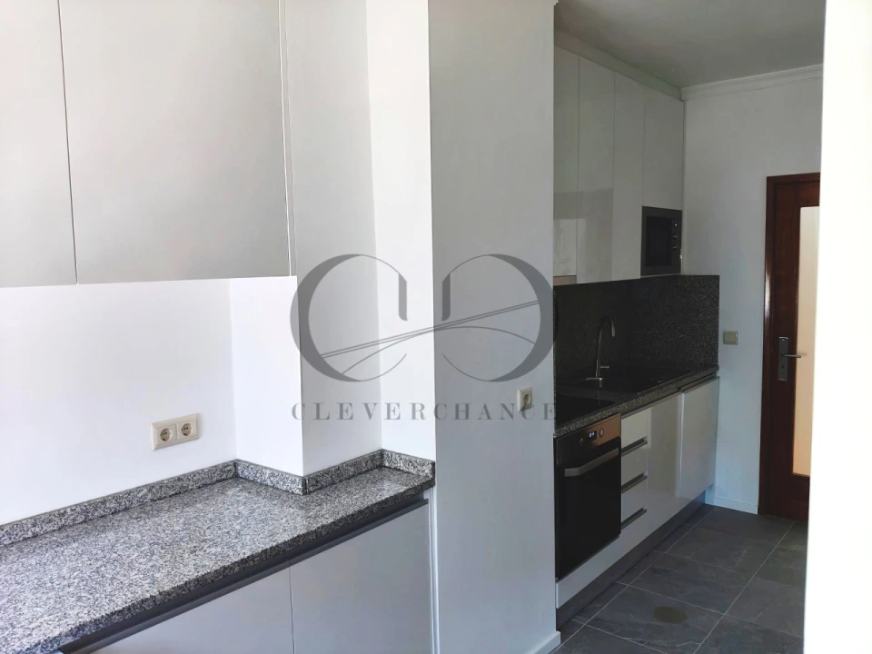 Apartamento T2 para Venda em Santa Marinha e São Pedro da Afurada Foto 15