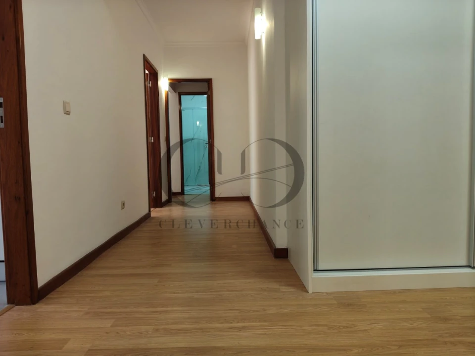 Apartamento T2 para Venda em Santa Marinha e São Pedro da Afurada Foto 16