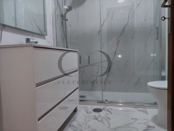 Apartamento T2 para Venda em Santa Marinha e São Pedro da Afurada