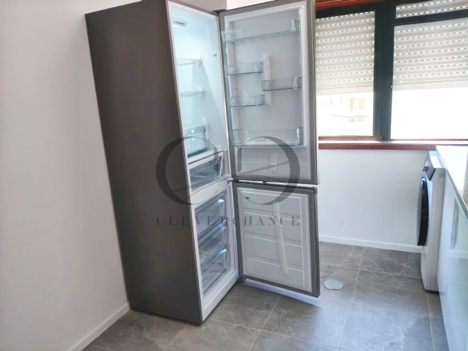 Apartamento T2 para Venda em Santa Marinha e São Pedro da Afurada Foto 9
