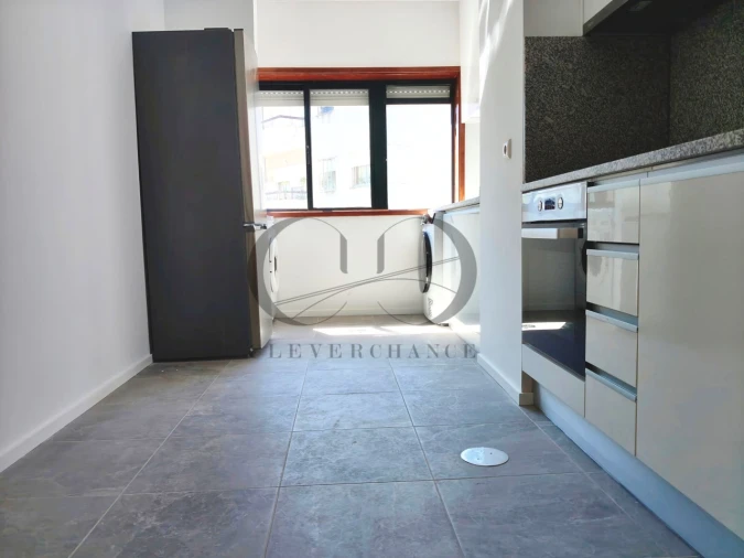 Apartamento T2 para Venda em Santa Marinha e São Pedro da Afurada Foto 14