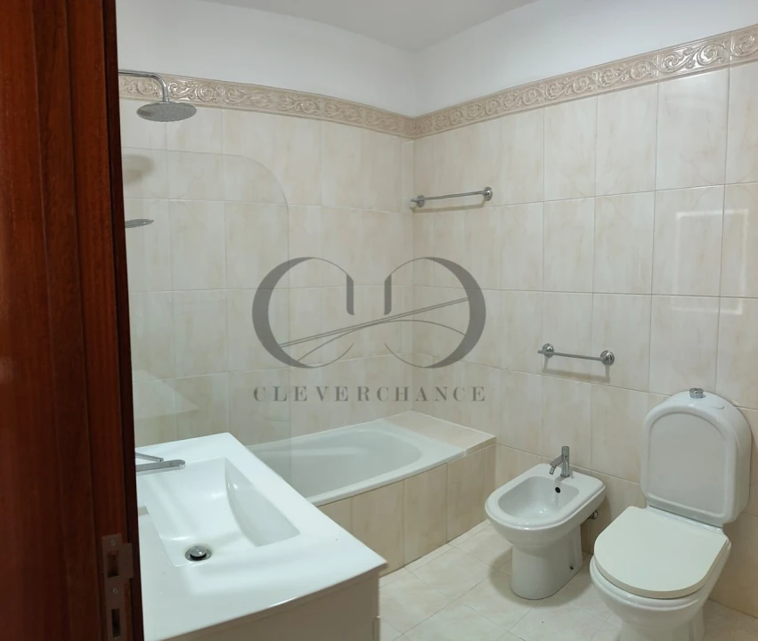 Apartamento T2 para Venda em Canidelo Foto 11