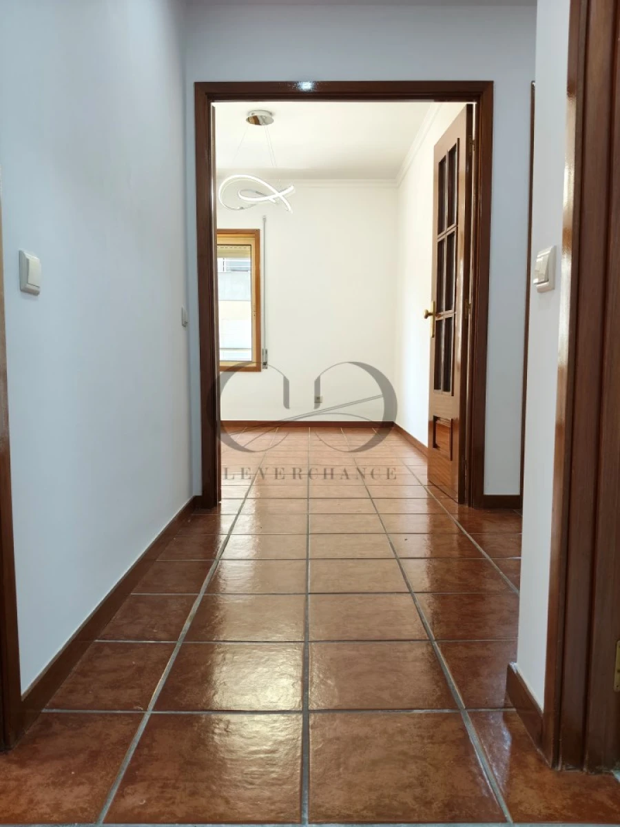 Apartamento T2 para Venda em Canidelo Foto 16