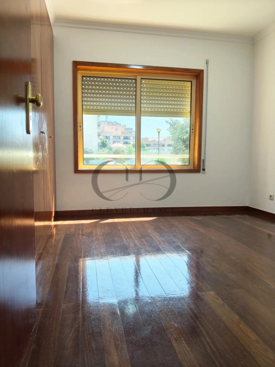 Apartamento T2 para Venda em Canidelo Foto 17