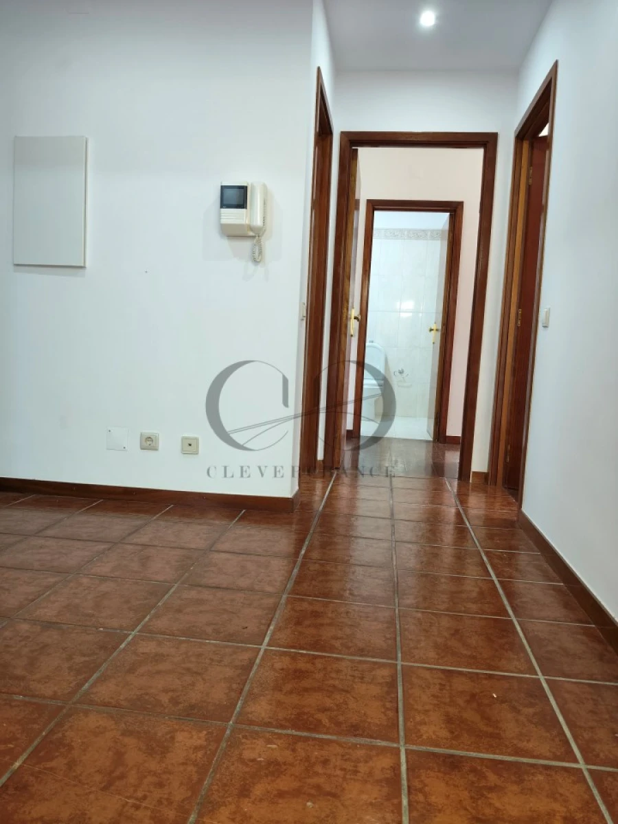 Apartamento T2 para Venda em Canidelo Foto 4
