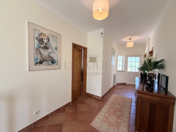 Moradia T4 para Venda em Lagos (São Sebastião e Santa Maria)
