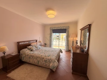 Moradia T4 para Venda em Lagos (São Sebastião e Santa Maria)