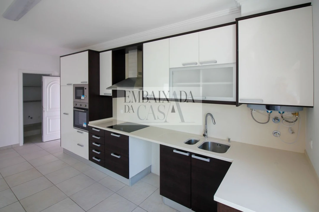 Moradia T3 para Venda em Ericeira Foto 9