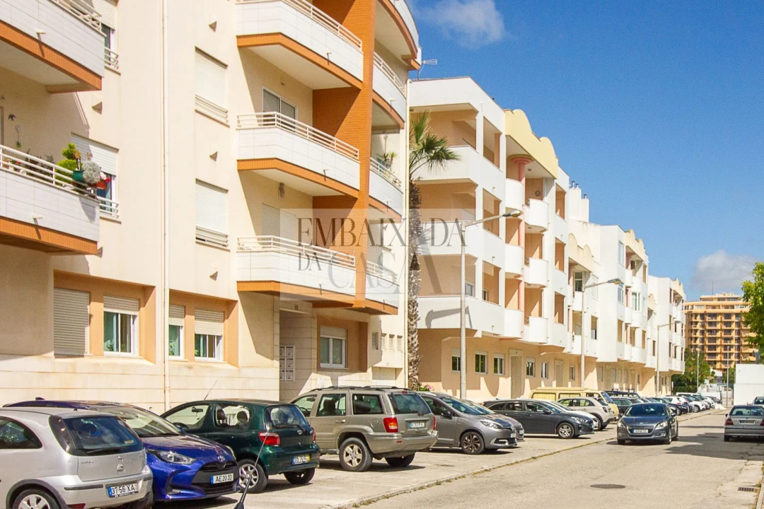 Apartamento T2 para Venda em Costa da Caparica Foto 2