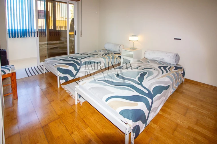 Apartamento T2 para Venda em Costa da Caparica Foto 17