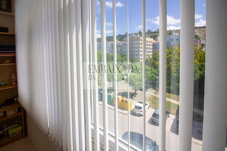 Apartamento T2 para Venda em Costa da Caparica Foto 12