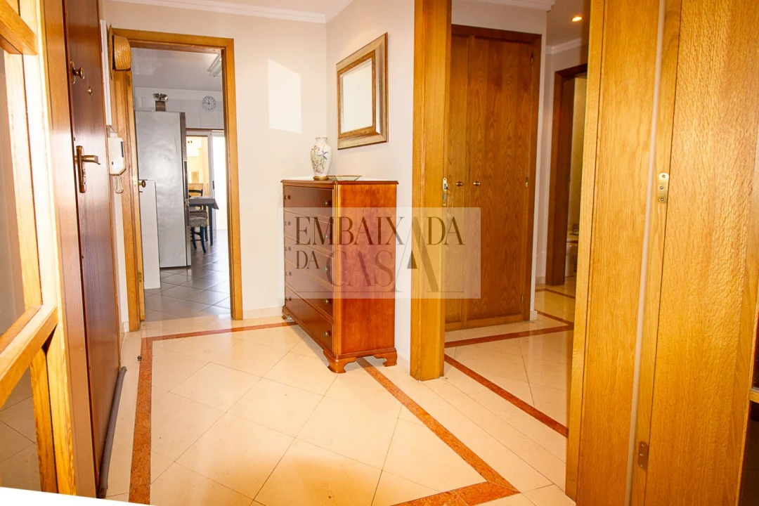 Apartamento T2 para Venda em Costa da Caparica Foto 21