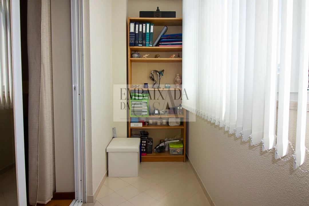 Apartamento T2 para Venda em Costa da Caparica Foto 11