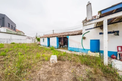 Moradia T3 para Venda em Nossa Senhora do Pópulo, Coto e São Gregório