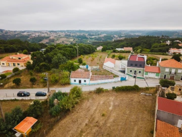 Moradia T3 para Venda em Nossa Senhora do Pópulo, Coto e São Gregório