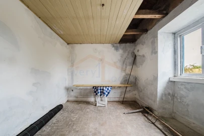 Moradia T3 para Venda em Nossa Senhora do Pópulo, Coto e São Gregório