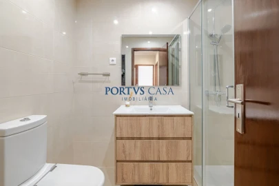 Apartamento T2 para Venda em Fornelo e Vairão