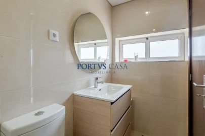 Apartamento T2 para Venda em Fornelo e Vairão