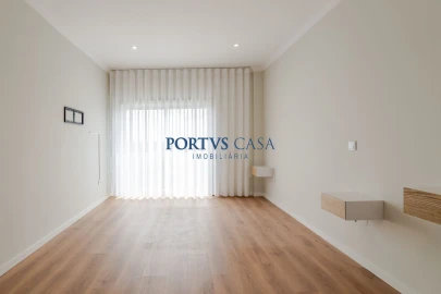 Apartamento T2 para Venda em Fornelo e Vairão