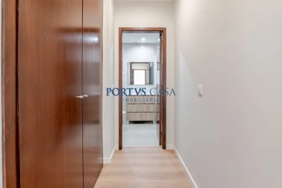 Apartamento T2 para Venda em Fornelo e Vairão