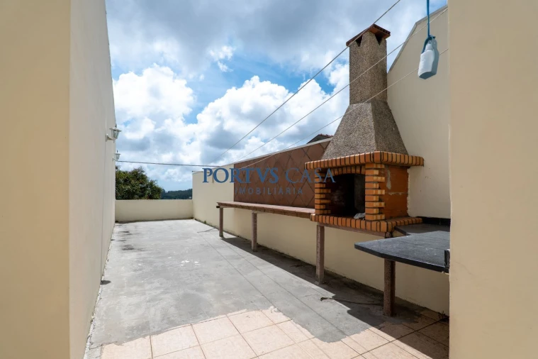 Apartamento T2 para Venda em Fornelo e Vairão Foto 24