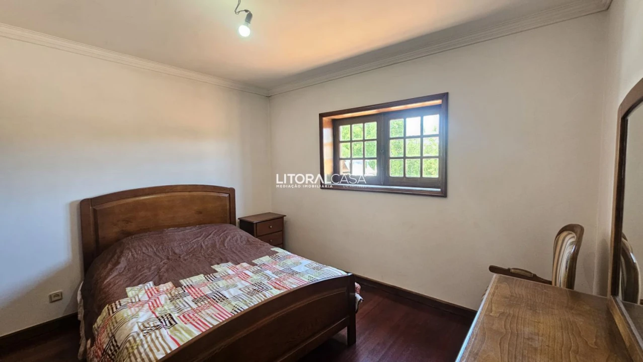 Moradia T4 para Venda em São Bernardo Foto 25