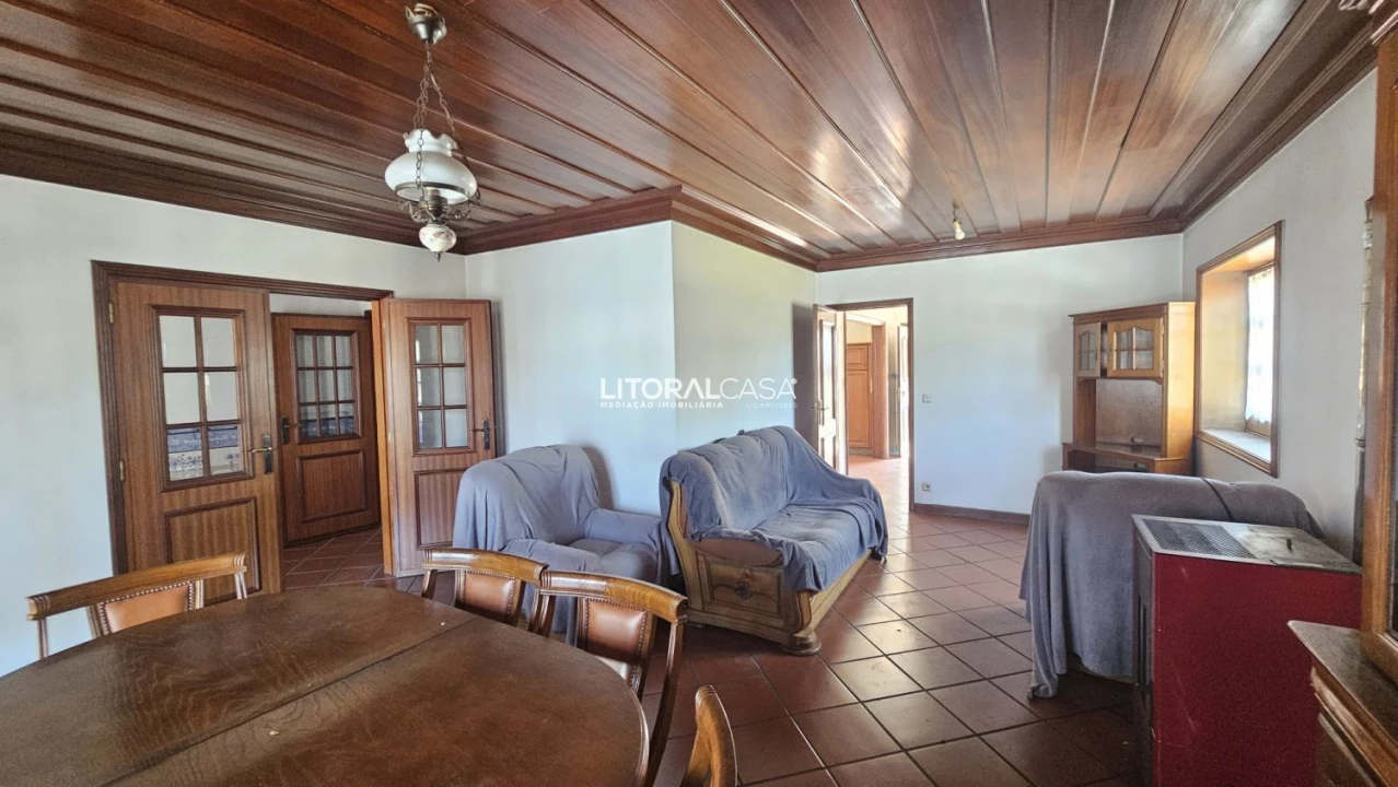 Moradia T4 para Venda em São Bernardo Foto 8
