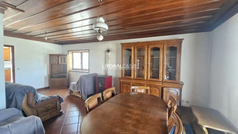 Moradia T4 para Venda em São Bernardo
