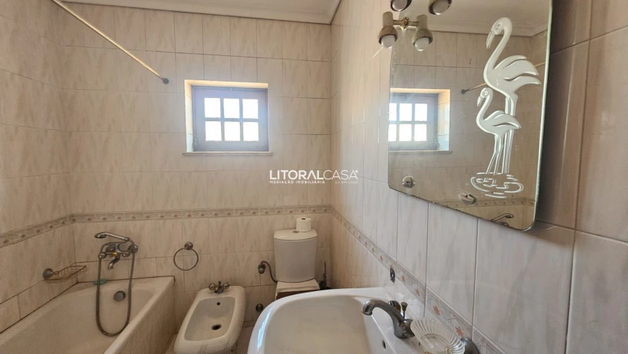 Moradia T4 para Venda em São Bernardo Foto 30